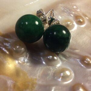 100 % Natural Green Emerald Jade Gemstone  925 Sterling Silver Stud  SG-0003